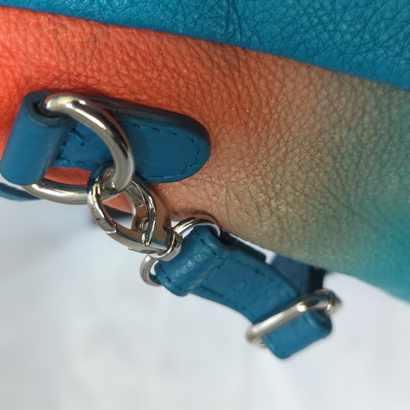 Sukriti Kolkata Hand painted Handbag - Picture 11 of 16